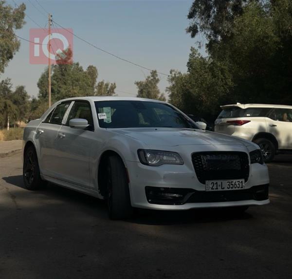 Chrysler 300 2023 for sale in Iraq - Al Wihda